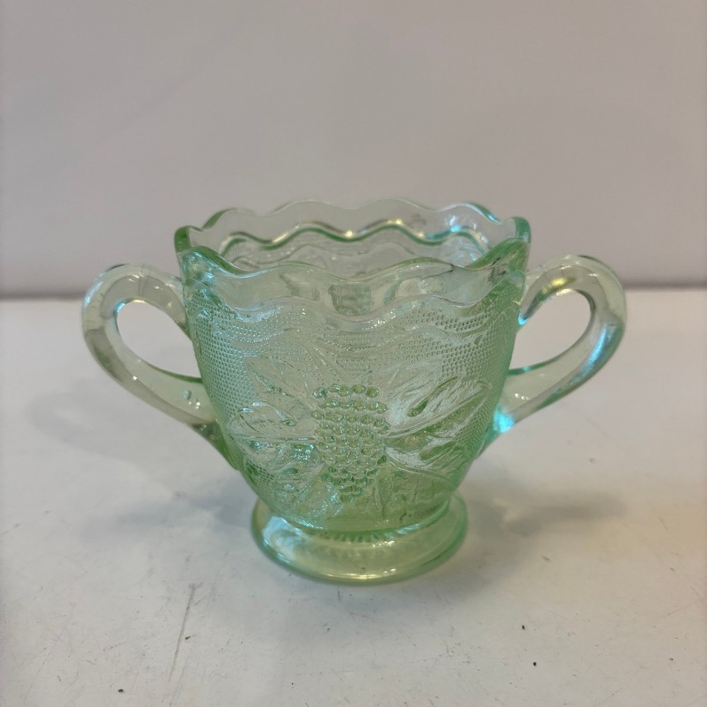 Westmoreland "Woolworth" Stippled Grape Pattern light Green Sugar Bowl